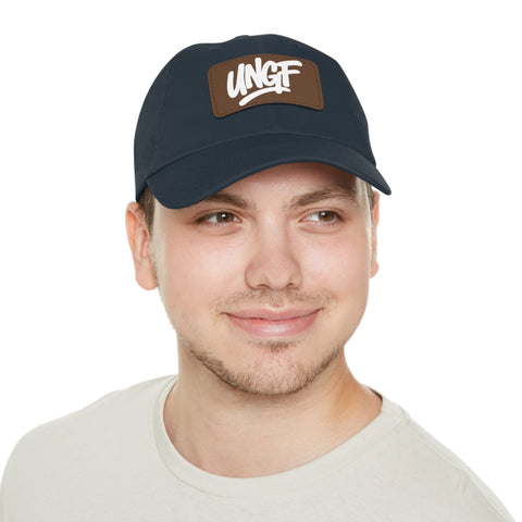 UG VIBES – Gorra negra de papá con parche de cuero UNGF