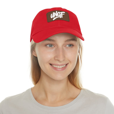 UG VIBES – Gorra negra de papá con parche de cuero UNGF