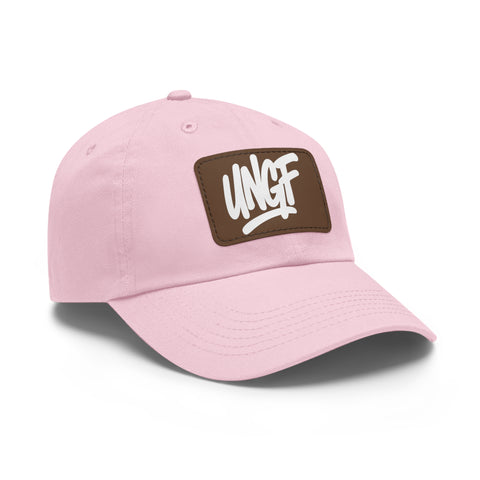 UG VIBES – Gorra negra de papá con parche de cuero UNGF