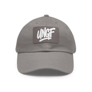 UG VIBES – Gorra negra de papá con parche de cuero UNGF