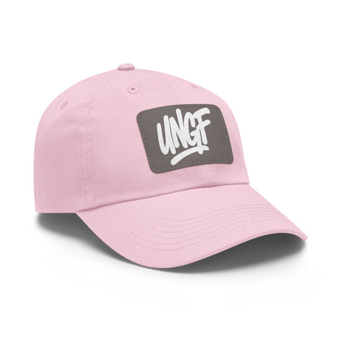 UG VIBES – Gorra negra de papá con parche de cuero UNGF