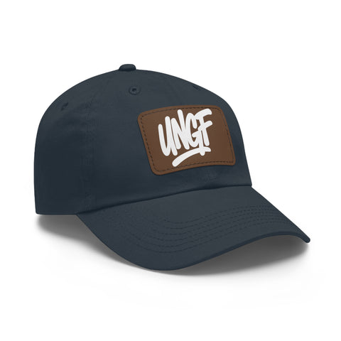 UG VIBES – Gorra negra de papá con parche de cuero UNGF