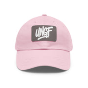 UG VIBES – Gorra negra de papá con parche de cuero UNGF