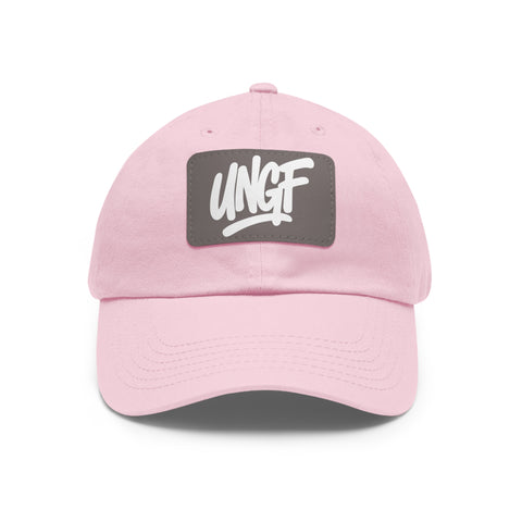 UG VIBES – Gorra negra de papá con parche de cuero UNGF