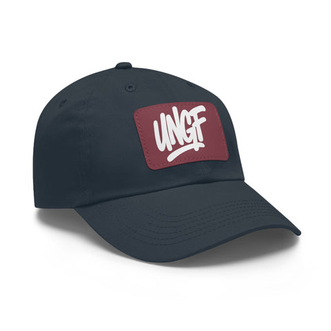 UG VIBES – Gorra negra de papá con parche de cuero UNGF