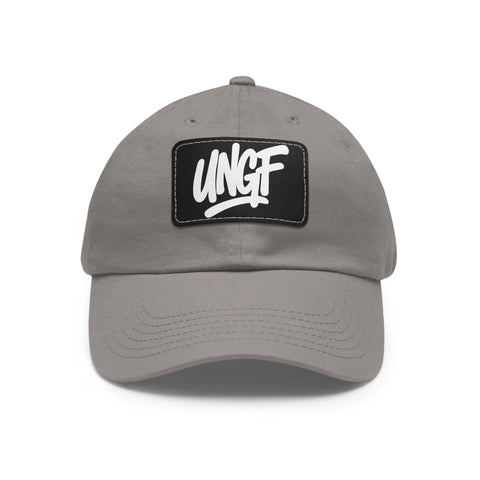 UG VIBES – Gorra negra de papá con parche de cuero UNGF