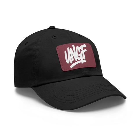UG VIBES – Gorra negra de papá con parche de cuero UNGF
