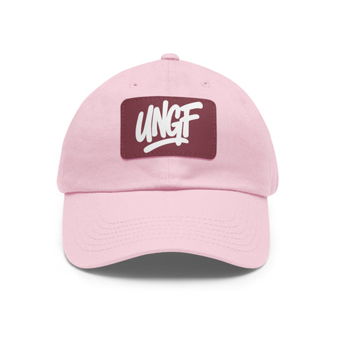 UG VIBES – Gorra negra de papá con parche de cuero UNGF