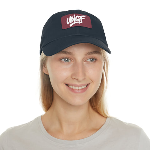 UG VIBES – Gorra negra de papá con parche de cuero UNGF